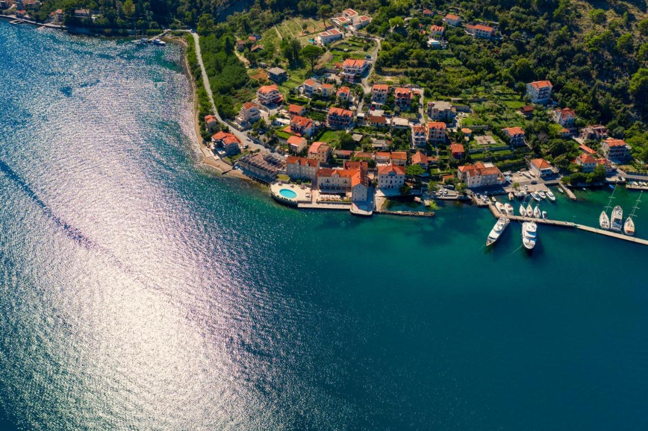 Hotel Splendido Kotor Exterior photo